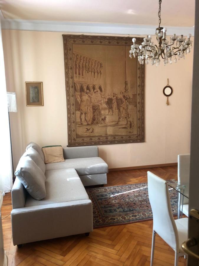 Re Monza Appartamenti In Villa Comodi Per Milano Buitenkant foto