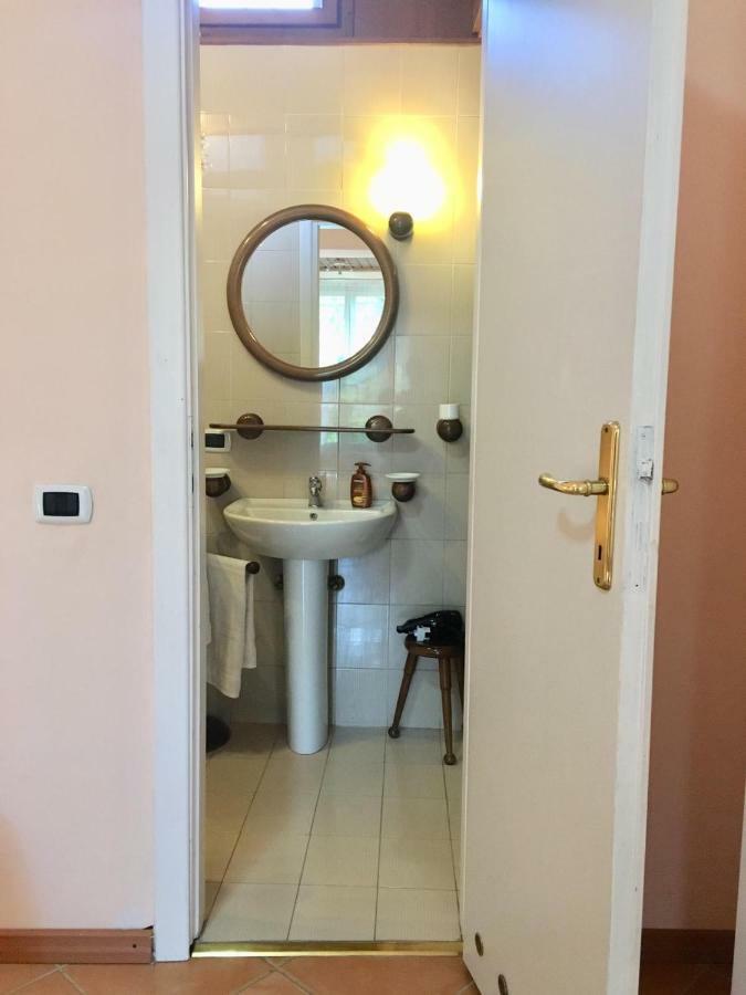 Re Monza Appartamenti In Villa Comodi Per Milano Buitenkant foto